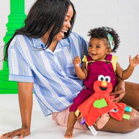 Bright Starts Sesame Street Snuggles with Elmo Babys First Soothing Blanket Ages 0 12 Months 0 5